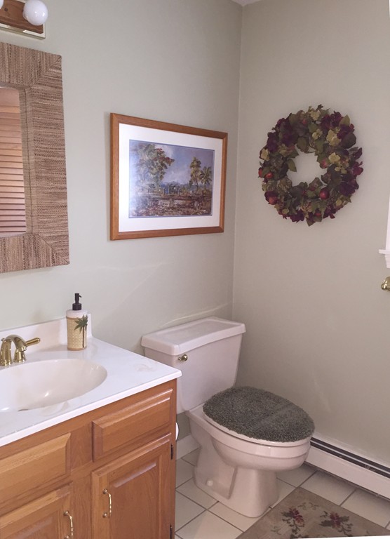 911 Ridgefield Circle, Unit A Clinton, MA 01510 - Photo 12 of 30 Gallery Image 12