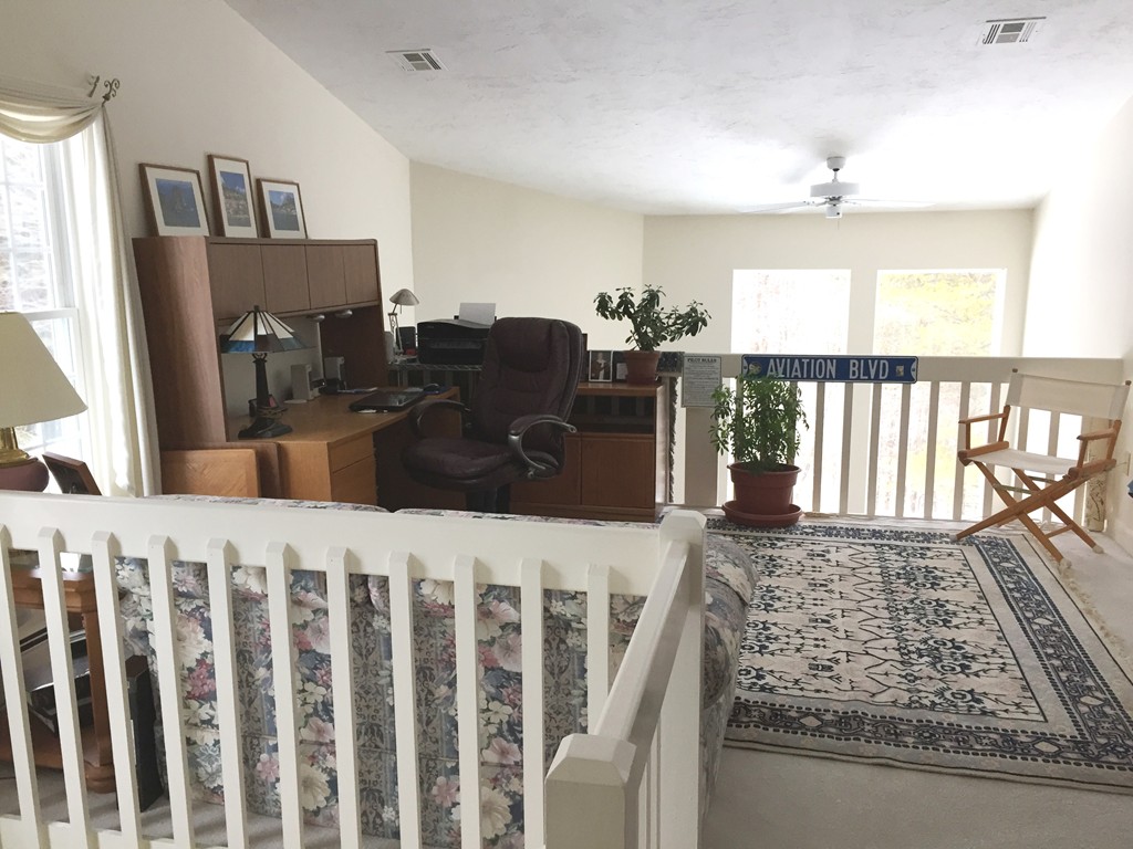 911 Ridgefield Circle, Unit A Clinton, MA 01510 - Photo 20 of 30 Gallery Image 20