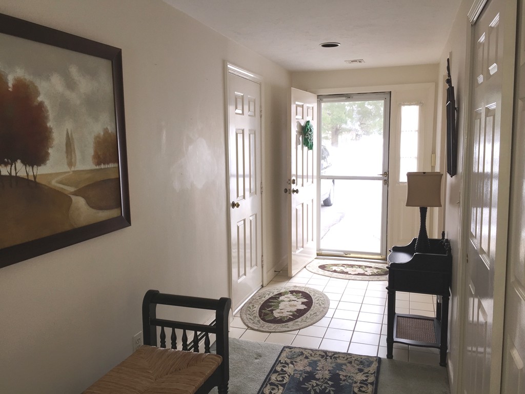 911 Ridgefield Circle, Unit A Clinton, MA 01510 - Photo 27 of 30 Gallery Image 27
