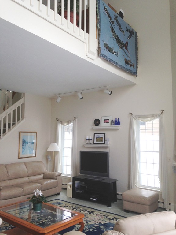 911 Ridgefield Circle, Unit A Clinton, MA 01510 - Photo 9 of 30 Gallery Image 9