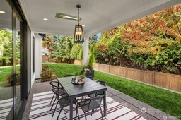 13988 Southeast 5th Street Bellevue, WA 98005 - Photo 38 of 39