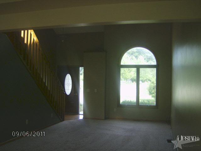 9809 Johnson Road Fort Wayne, IN 46818 - Photo 3 of 10