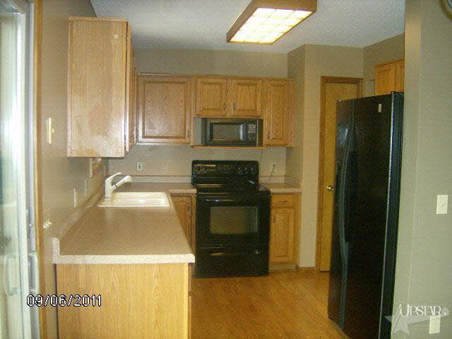9809 Johnson Road Fort Wayne, IN 46818 - Photo 8 of 10