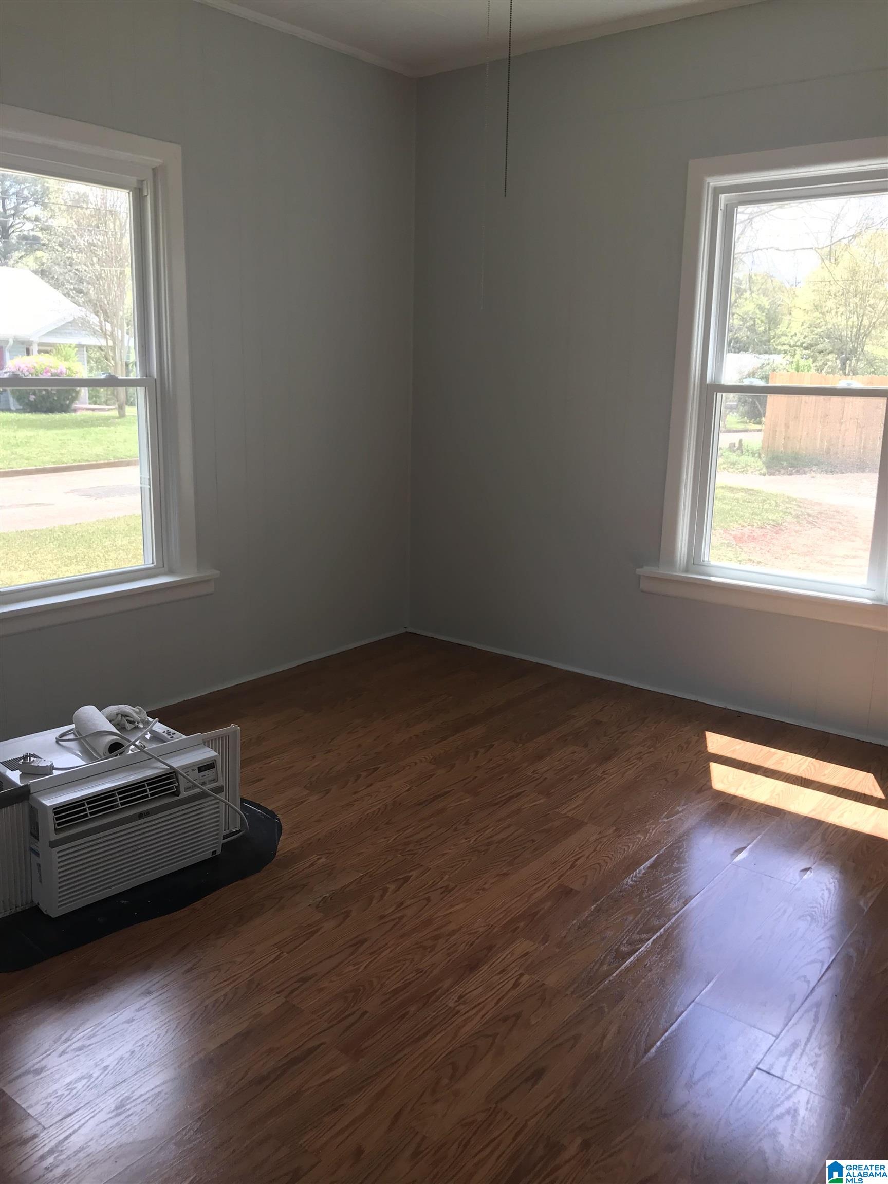 211 East Spring Street Sylacauga, AL 35150 - Photo 20 of 23