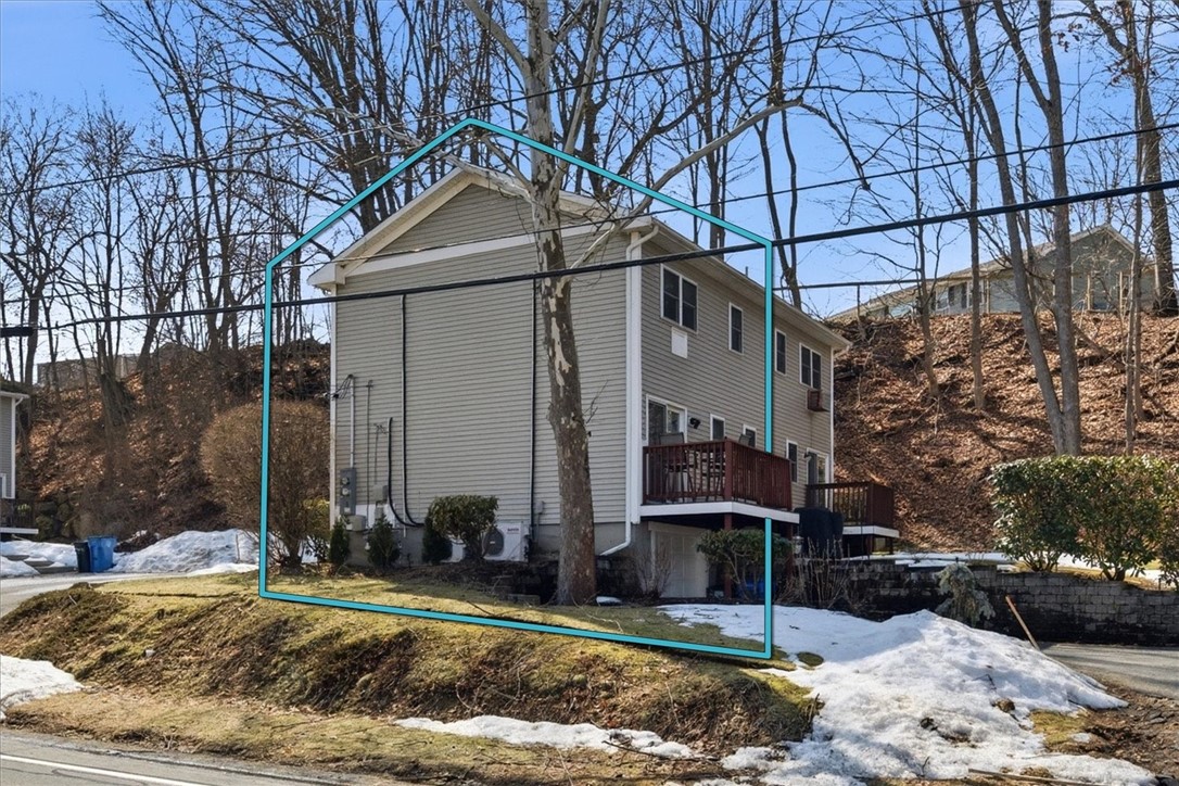 131 New River Road Lincoln, RI 02838 - Photo 6 of 31