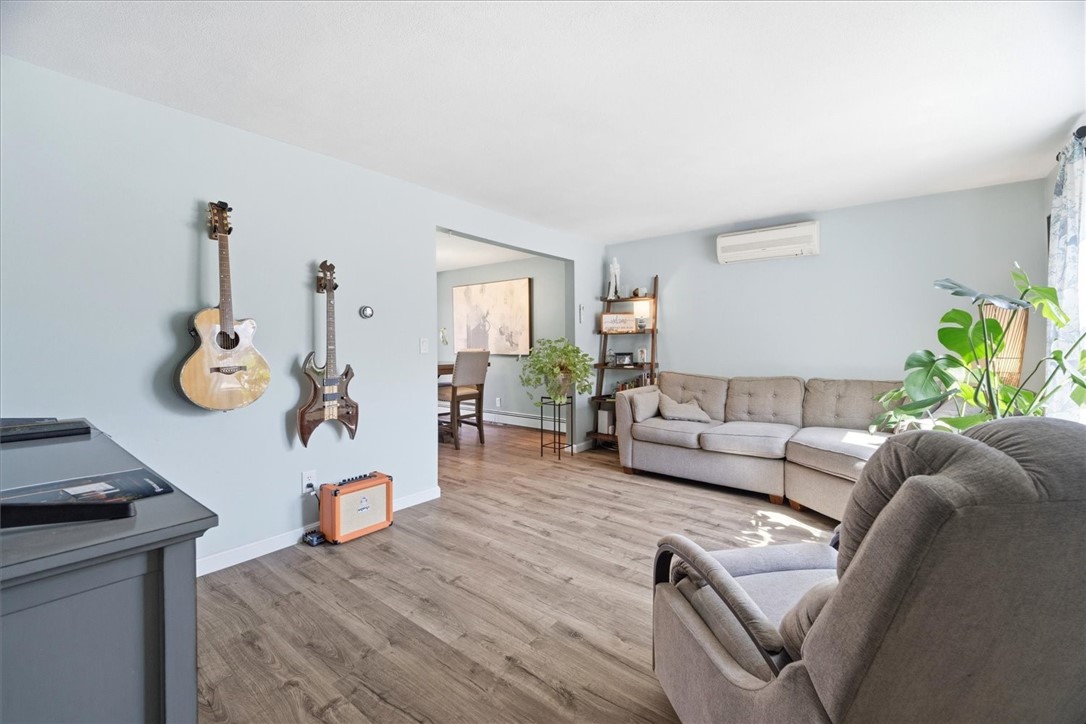 131 New River Road Lincoln, RI 02838 - Photo 9 of 31