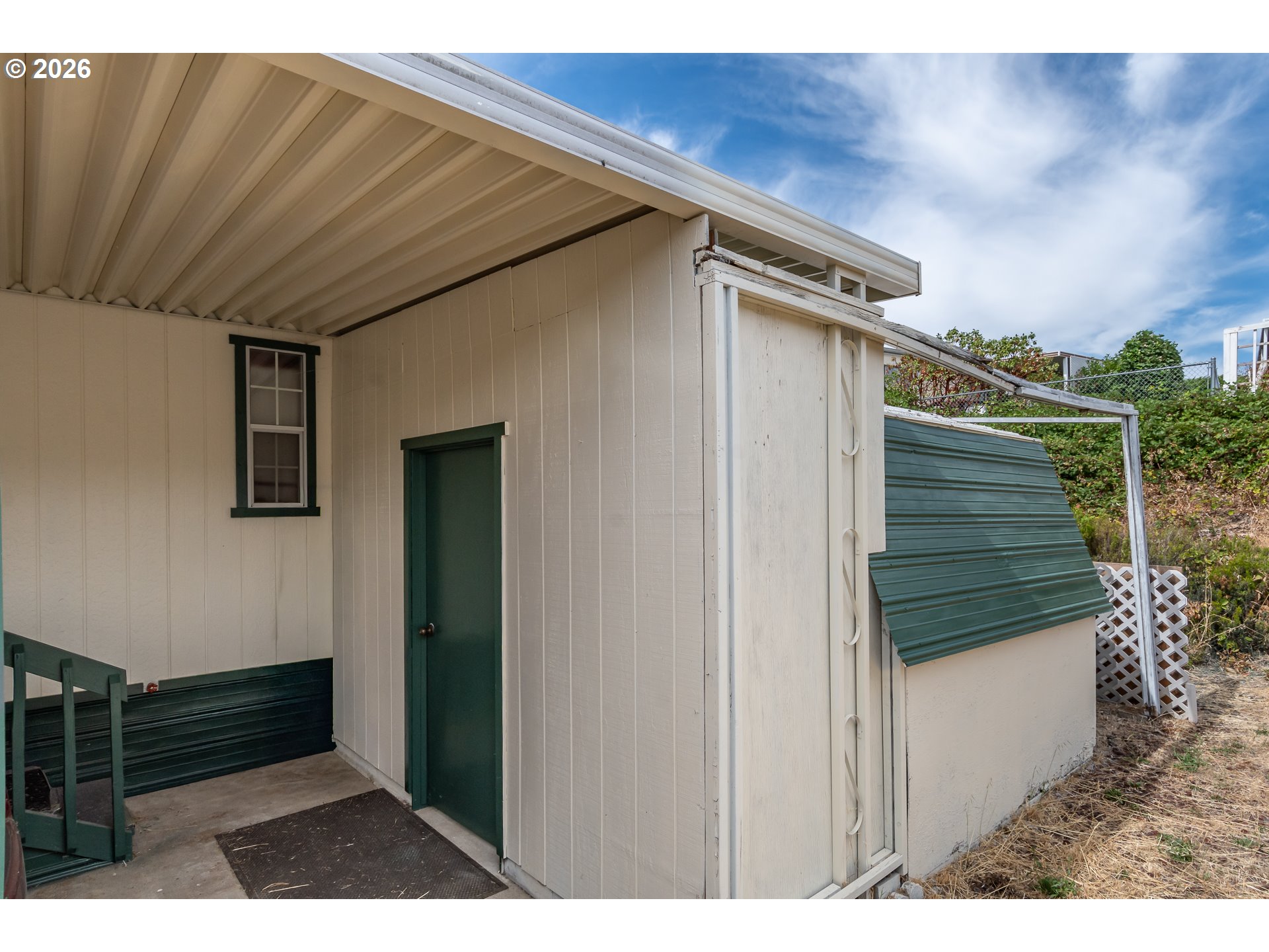 608 Shadow Ranch Lane Roseburg, OR 97470 - Photo 7 of 41 Shed