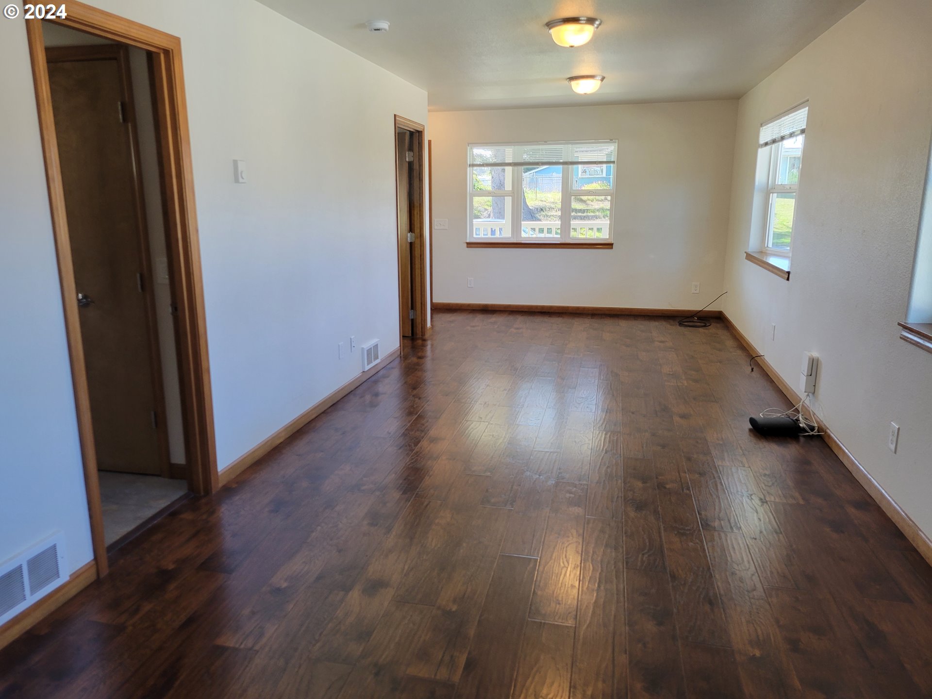 55091 Franklin Road Bandon, OR 97411 - Photo 29 of 34 Gallery Image 29