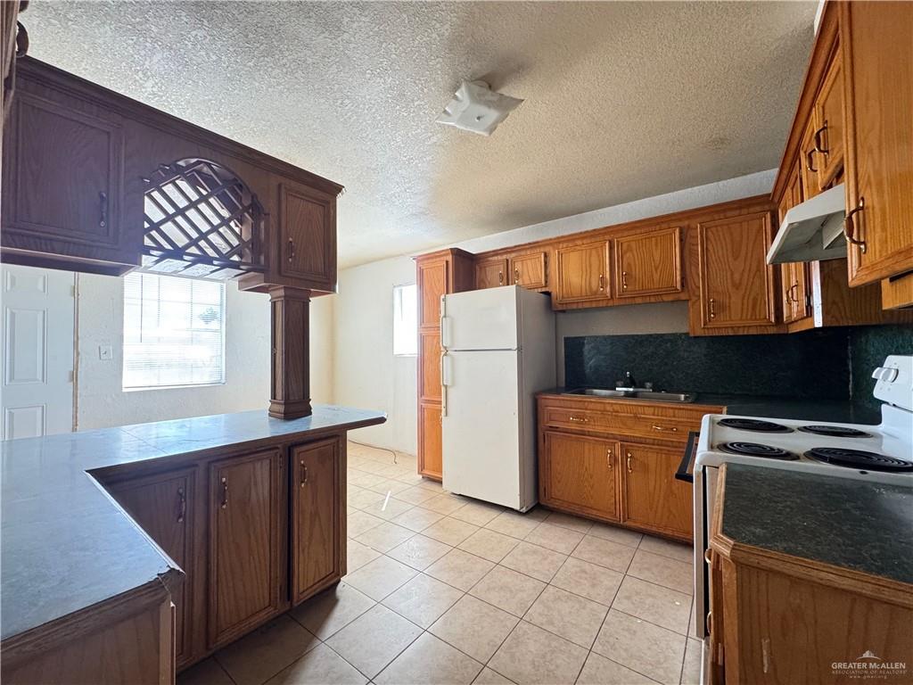 8014 North Lopez Street Rio Grande City, TX 78582 - Photo 8 of 28