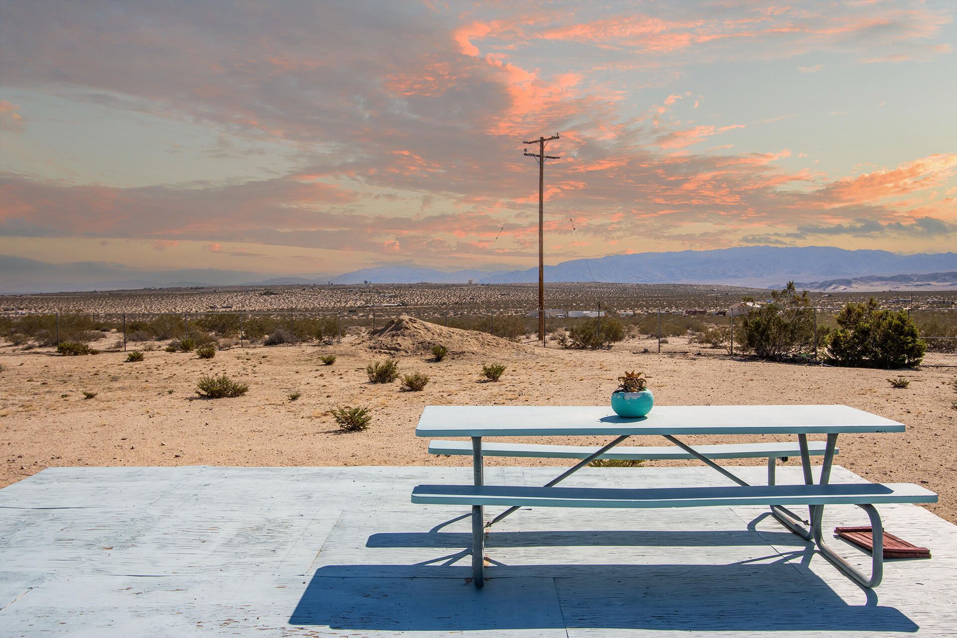 66621 Daisy Lane Joshua Tree, CA 92252 - Photo 22 of 53 a view of swimming pool with a lake