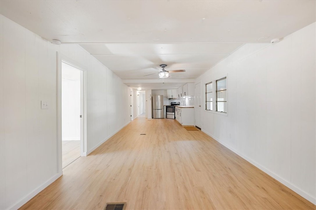 24 Sangster Road Jesup, GA 31545 - Photo 7 of 28