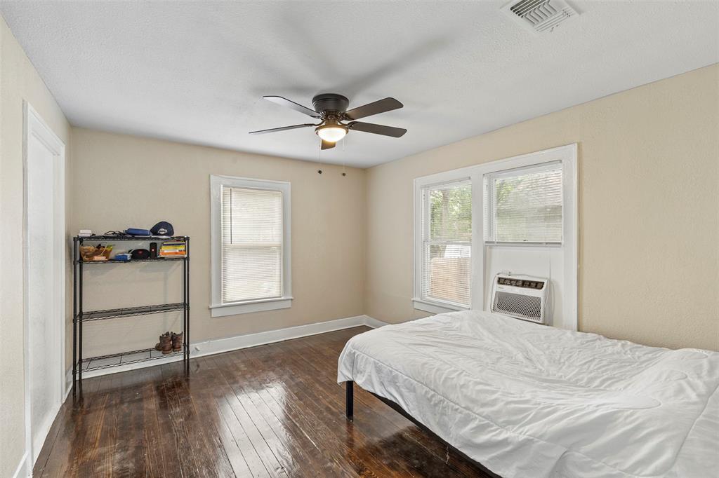 3227 Spring Avenue Dallas, TX 75215 - Photo 7 of 12