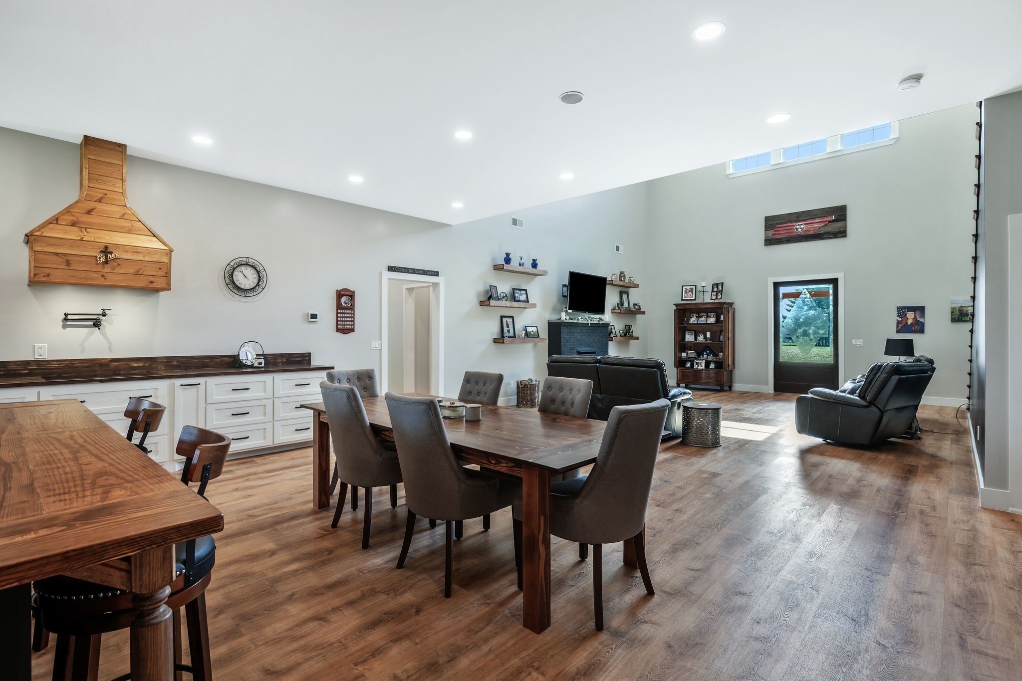 11010 Shelbyville Road Morrison, TN 37357 - Photo 11 of 44 a view of a dining room with furniture and wooden floor
