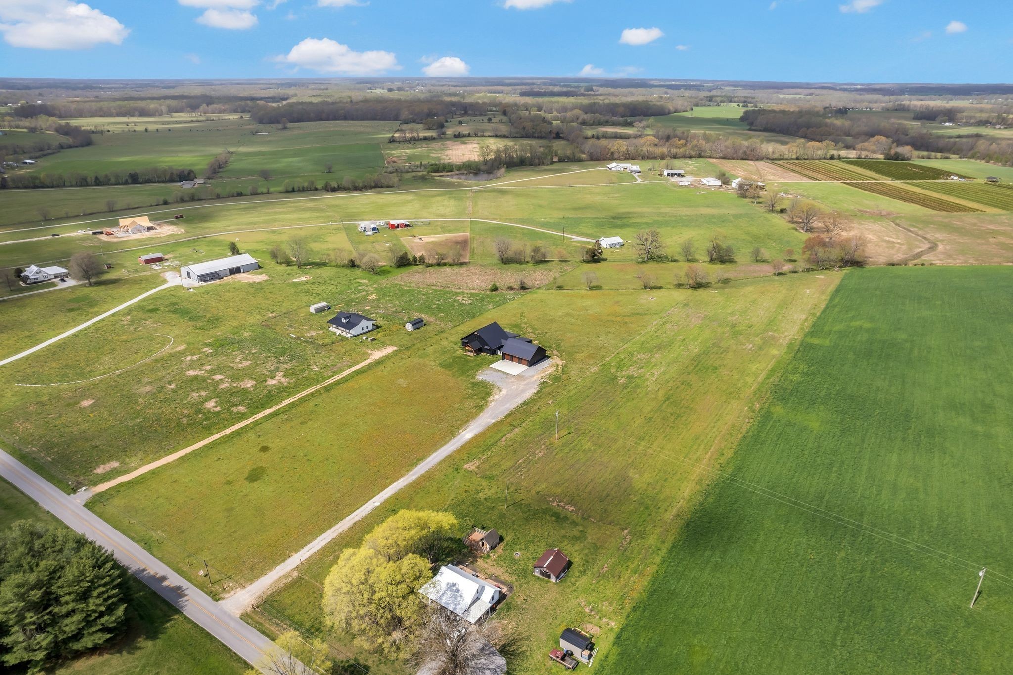 11010 Shelbyville Road Morrison, TN 37357 - Photo 43 of 44 a view of an ocean from a balcony