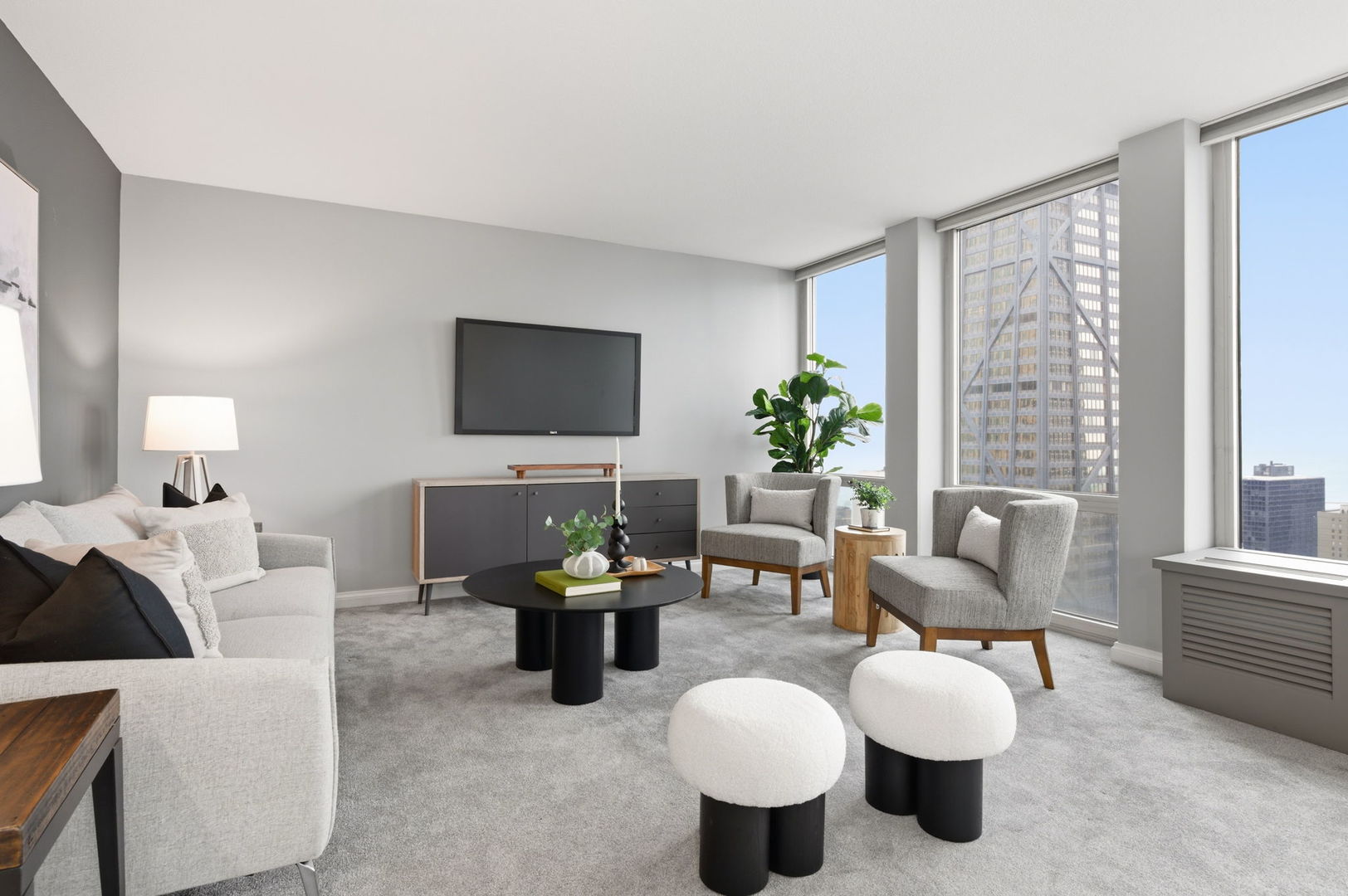 111 East Chestnut Street, Unit 37K Chicago, IL 60611 - Photo 8 of 43