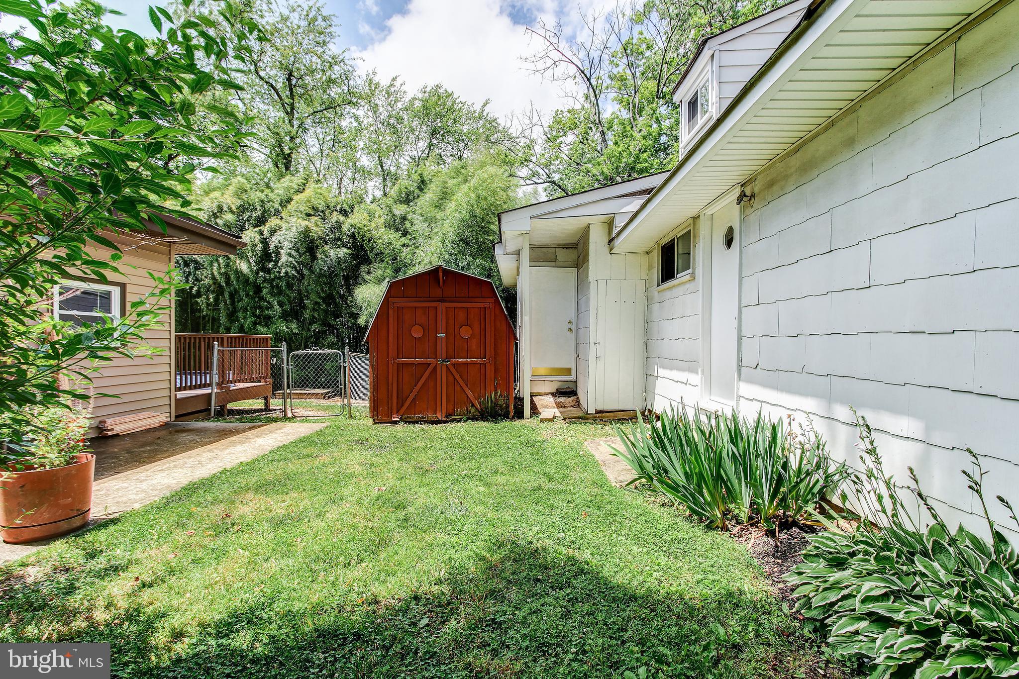 12910 Estelle Road Silver Spring, MD 20906 - Photo 8 of 34
