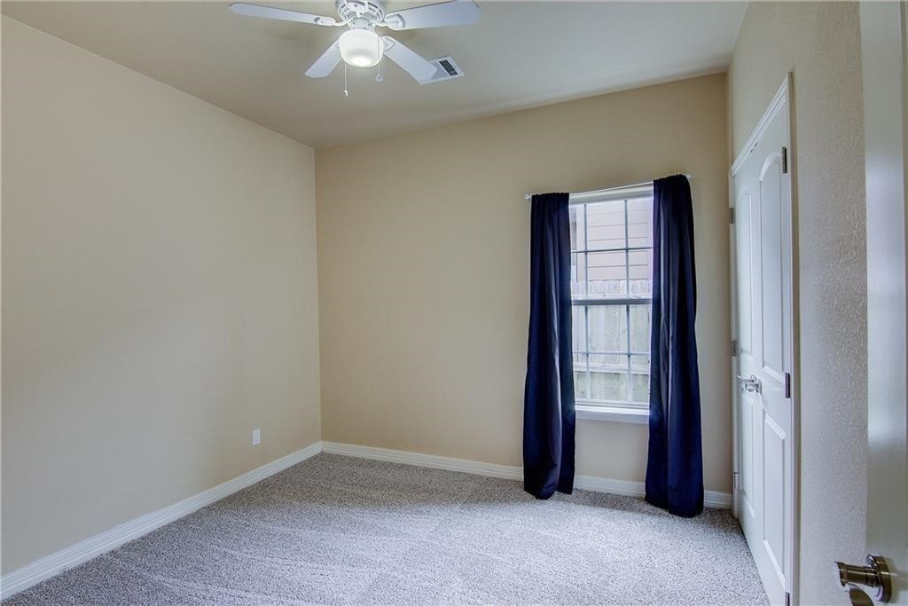 221 Geode Lane Jarrell, TX 76537 - Photo 12 of 18