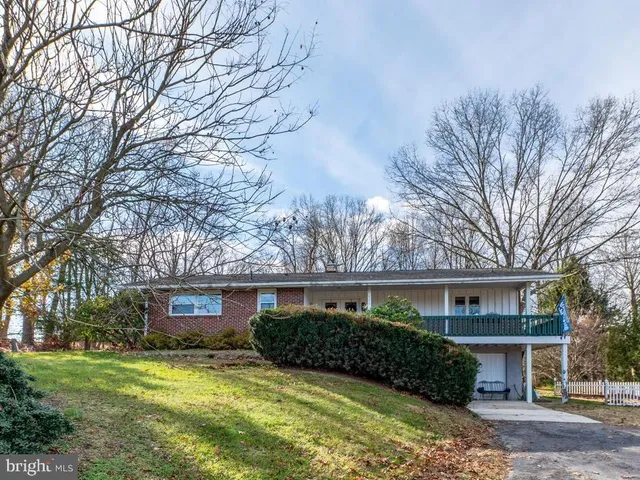 $429,900 | 929 North Manor Road, Honey Brook, PA 19344