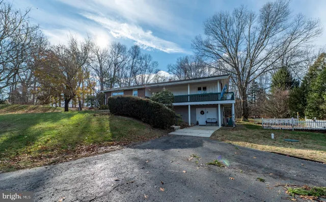 $429,900 | 929 North Manor Road, Honey Brook, PA 19344