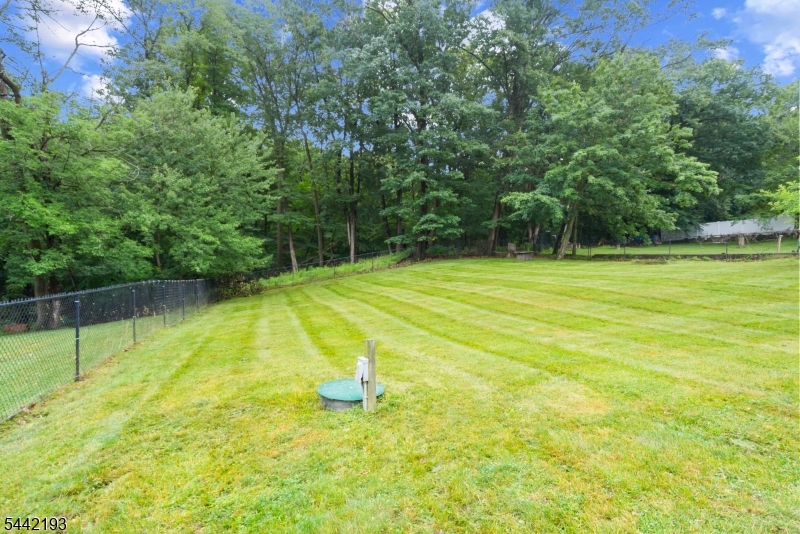 475 Rifle Camp Road Woodland Park, NJ 07424 - Photo 30 of 37