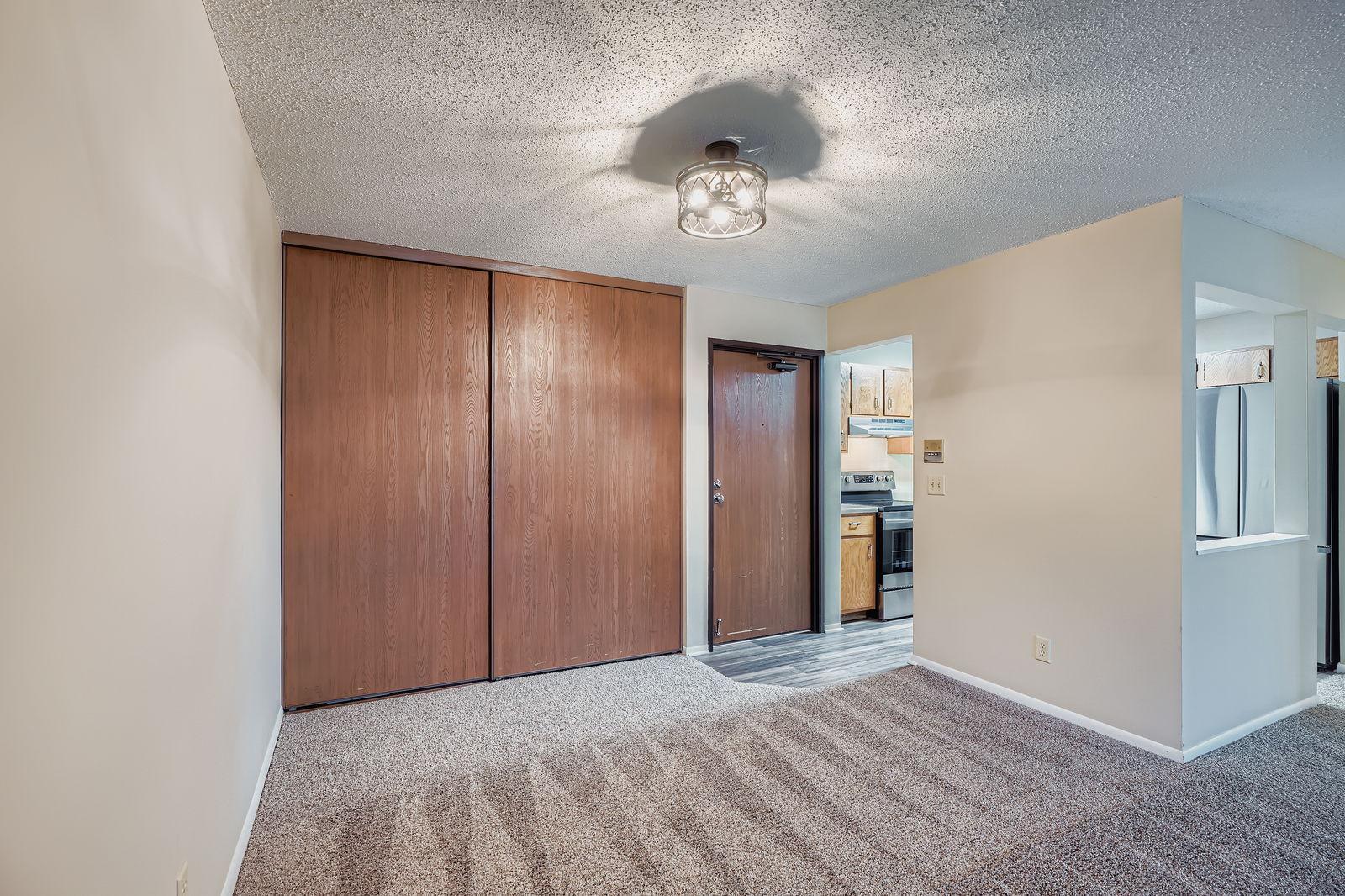 1887 Silver Bell Road, Unit 103 Eagan, MN 55122 - Photo 11 of 28