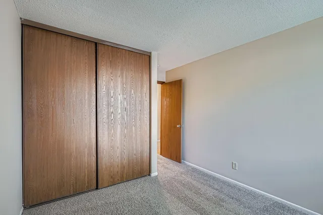 $165,500 | 1887 Silver Bell Road, Unit 103, Eagan, MN 55122