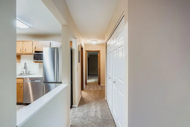 $165,500 | 1887 Silver Bell Road, Unit 103, Eagan, MN 55122