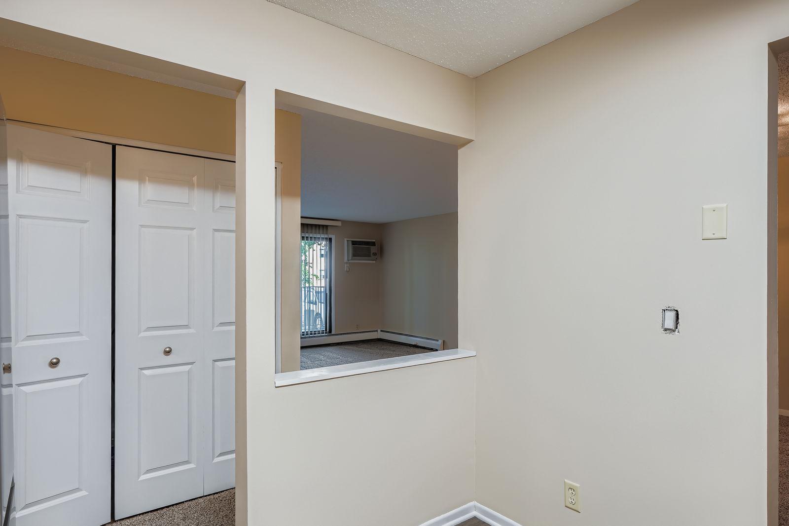 1887 Silver Bell Road, Unit 103 Eagan, MN 55122 - Photo 5 of 28