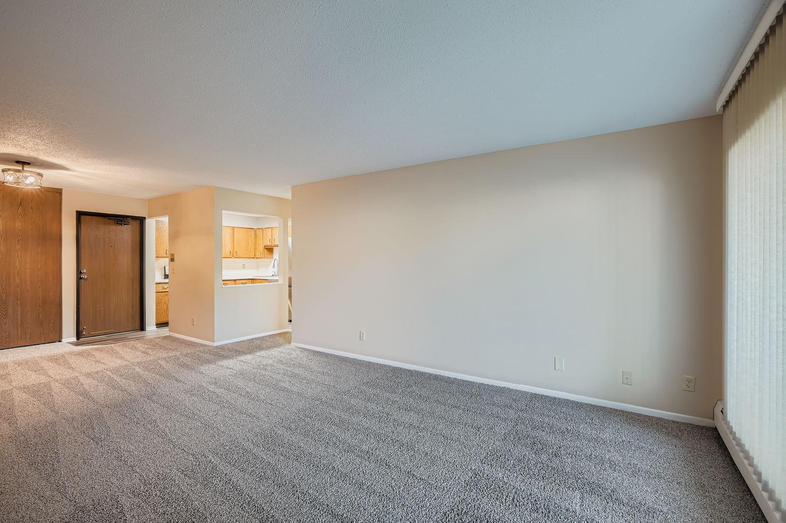 1887 Silver Bell Road, Unit 103 Eagan, MN 55122 - Photo 8 of 28