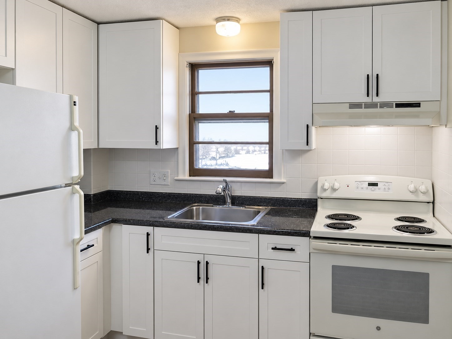 81 Trapelo Road, Unit 58 Waltham, MA 02452 - Photo 3 of 15 Gallery Image 3