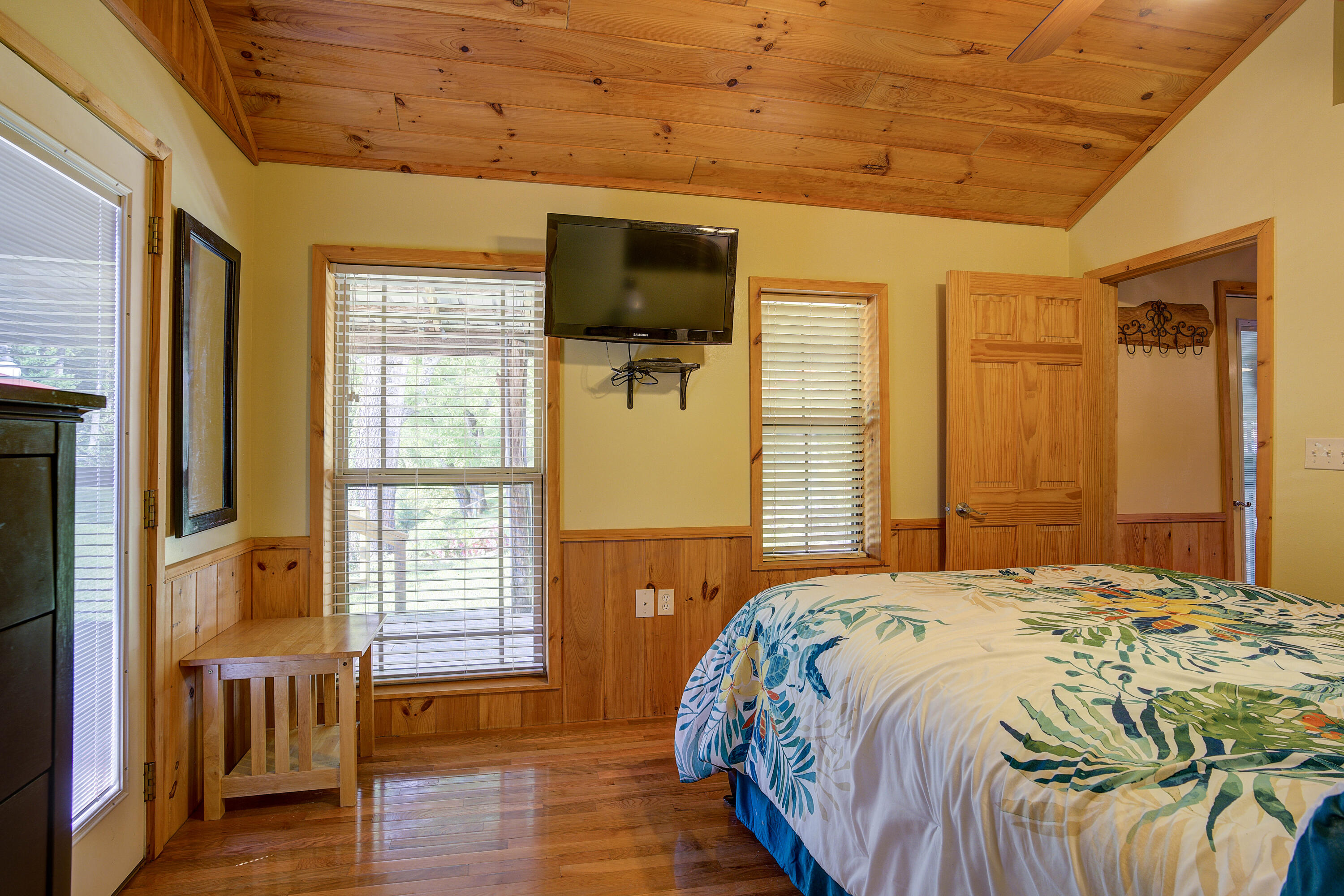 212 Bumpus Cove Road Erwin, TN 37650 - Photo 15 of 68 Bumpus-14