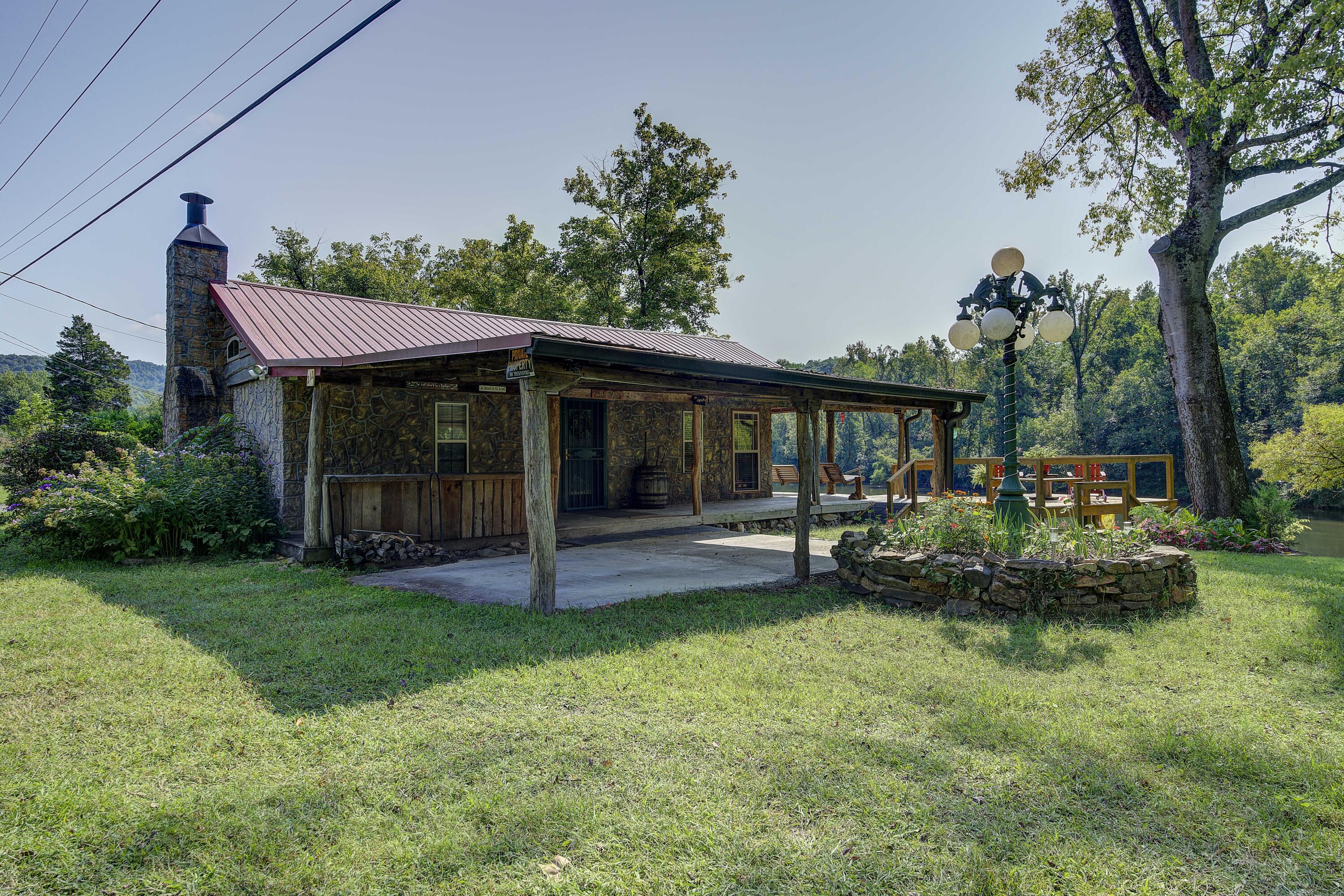 212 Bumpus Cove Road Erwin, TN 37650 - Photo 27 of 68 Bumpus-26
