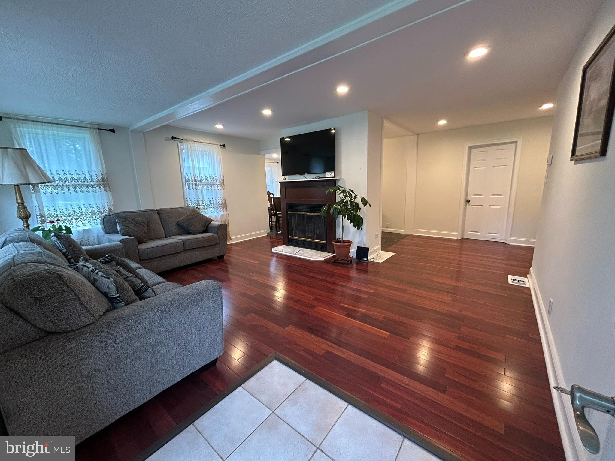 59 Northwood Road Newtown Square, PA 19073 - Photo 3 of 51 Gallery Image 3