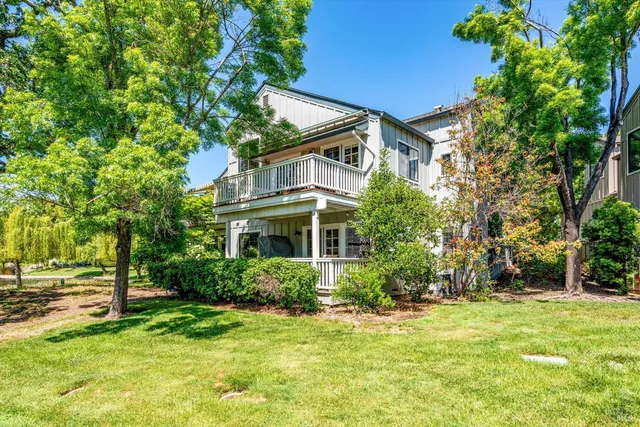 $1,115,000 | 18120 Vassar Court, Sonoma, CA 95476