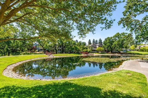 $1,115,000 | 18120 Vassar Court, Sonoma, CA 95476