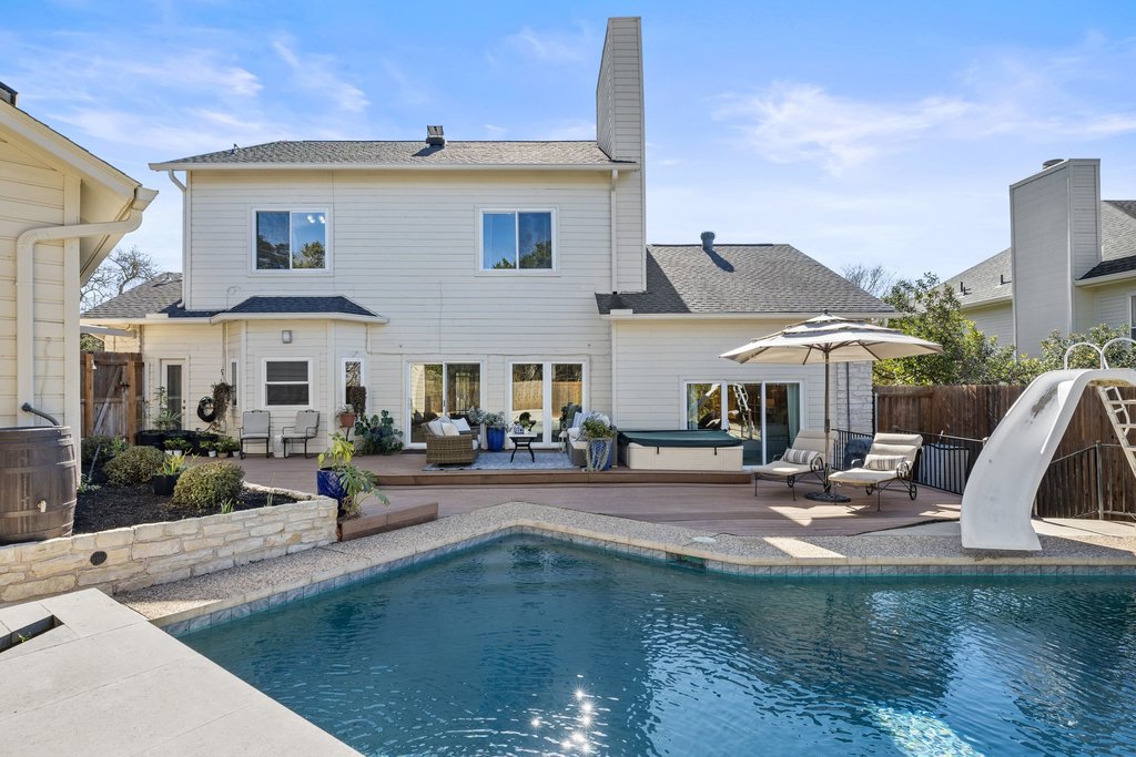 6659 Whitemarsh Valley Walk Austin, TX 78746 - Photo 2 of 40