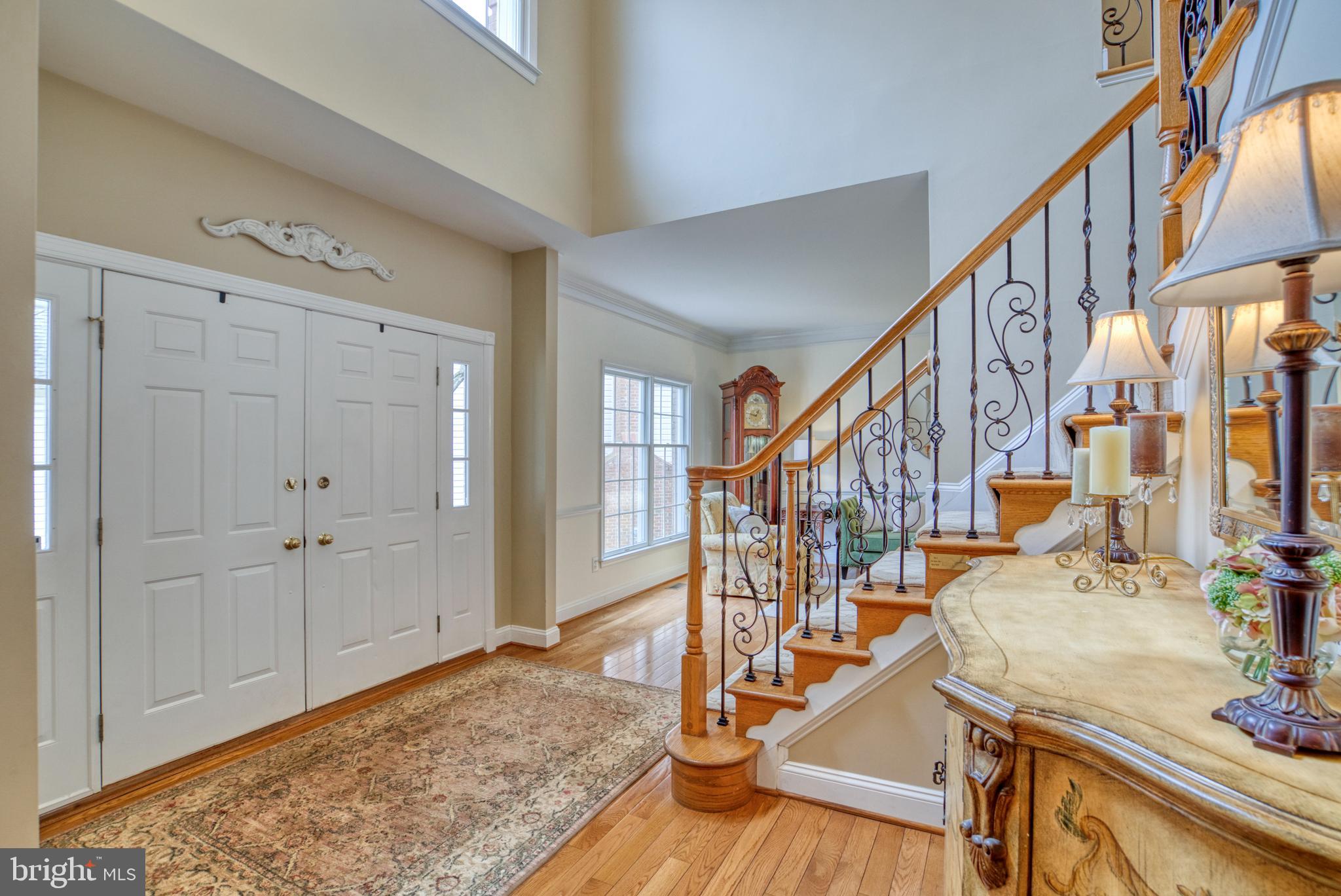 10822 Crippen Vale Court Reston, VA 20194 - Photo 3 of 68