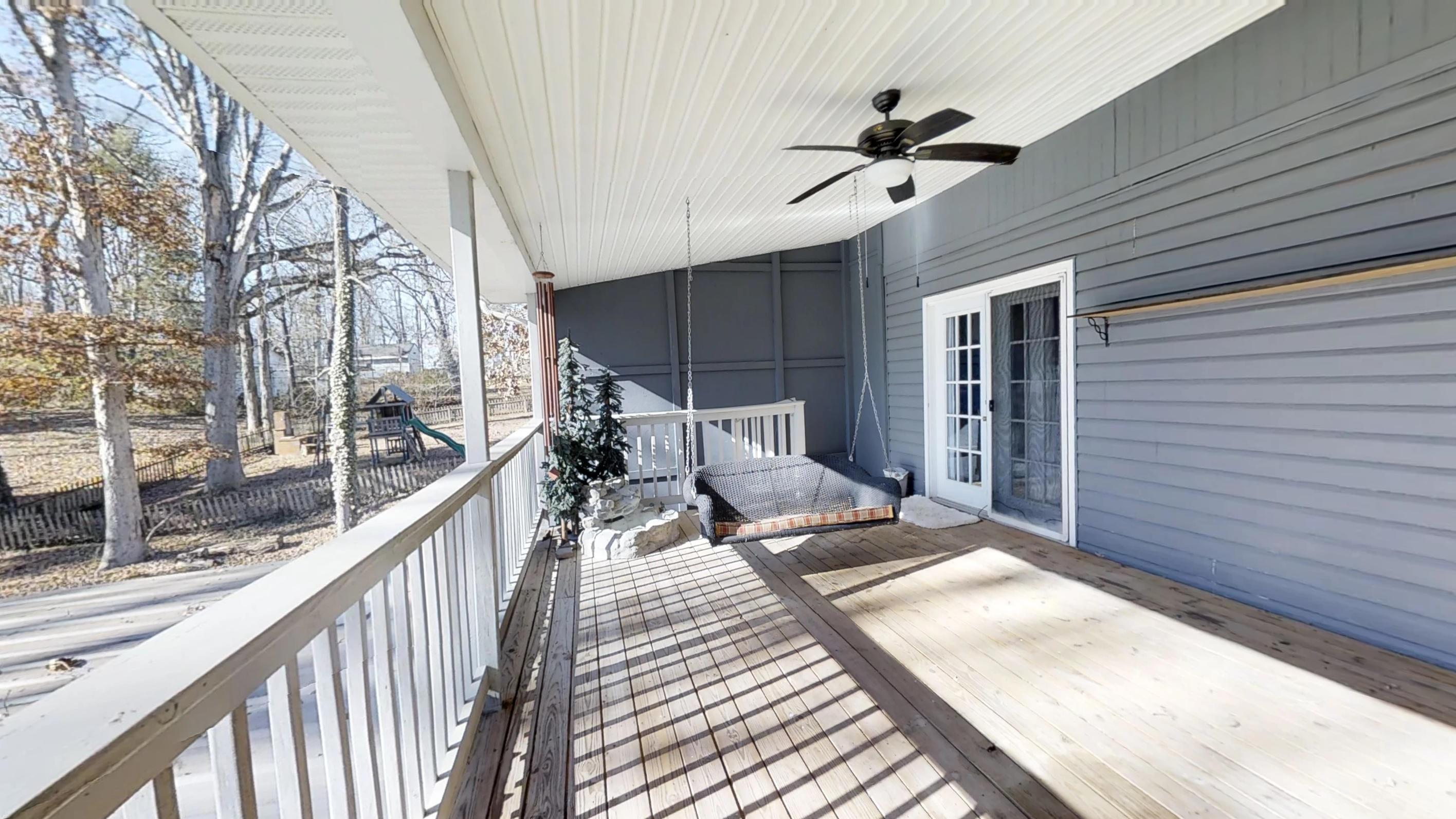 1805 Ramsay Street Alcoa, TN 37701 - Photo 16 of 32 Back Deck