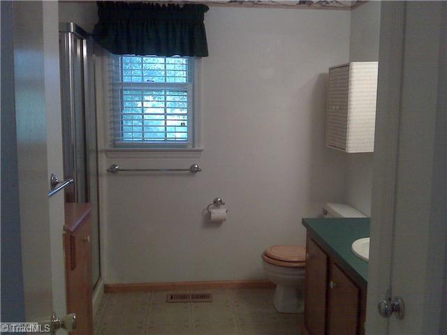 4978 McGee Road Walkertown, NC 27051 - Photo 8 of 8 Master Bath/Spa.