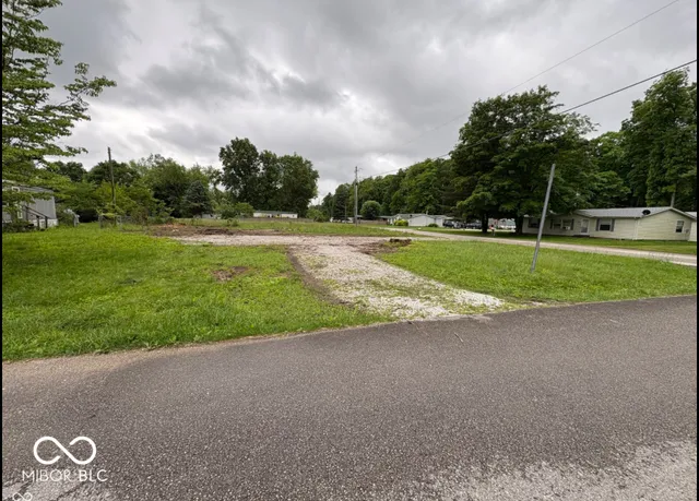 $199,500 | 318 Lazy River Road, Cloverdale, IN 46120