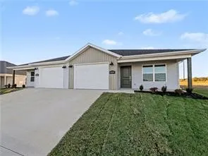 $1,495 | 315 Northwest 65th Avenue, Bentonville, AR 72713