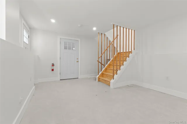 $1,499,999 | 249-09 Mayda Road | Rosedale