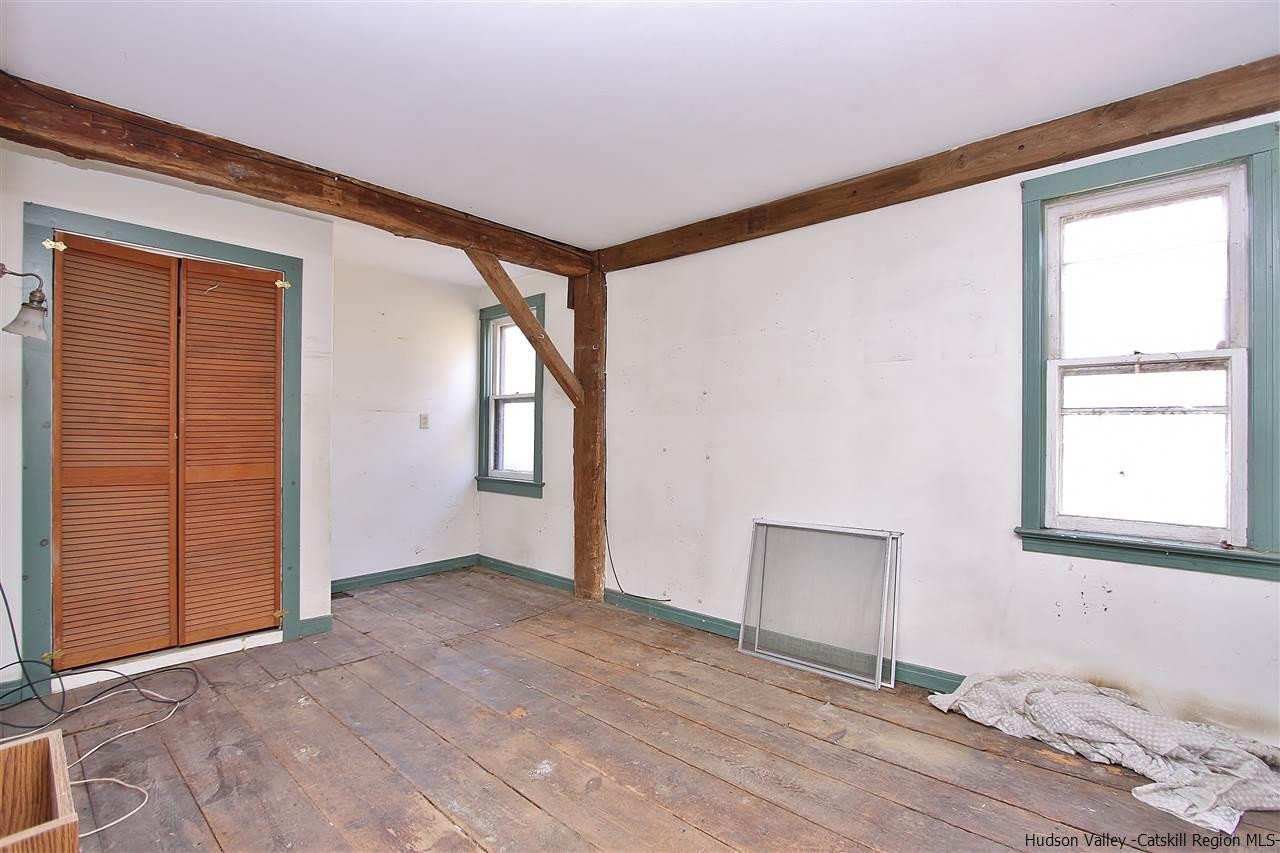 32 Barberry Road Kingston, NY 12401 - Photo 13 of 31