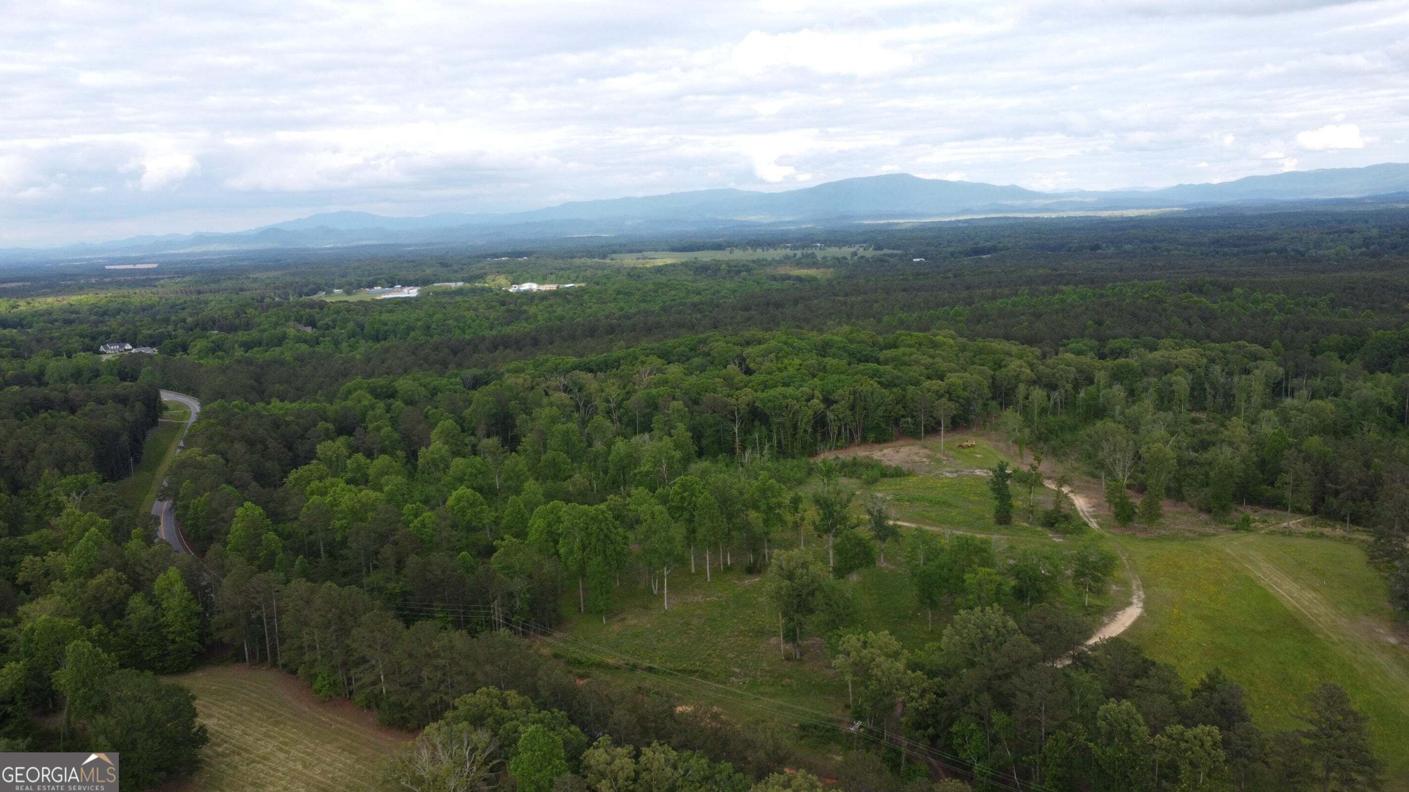 -tract 5 Highway 2 Dalton, GA 30721 - Photo 27 of 36 a view of an ocean and mountain