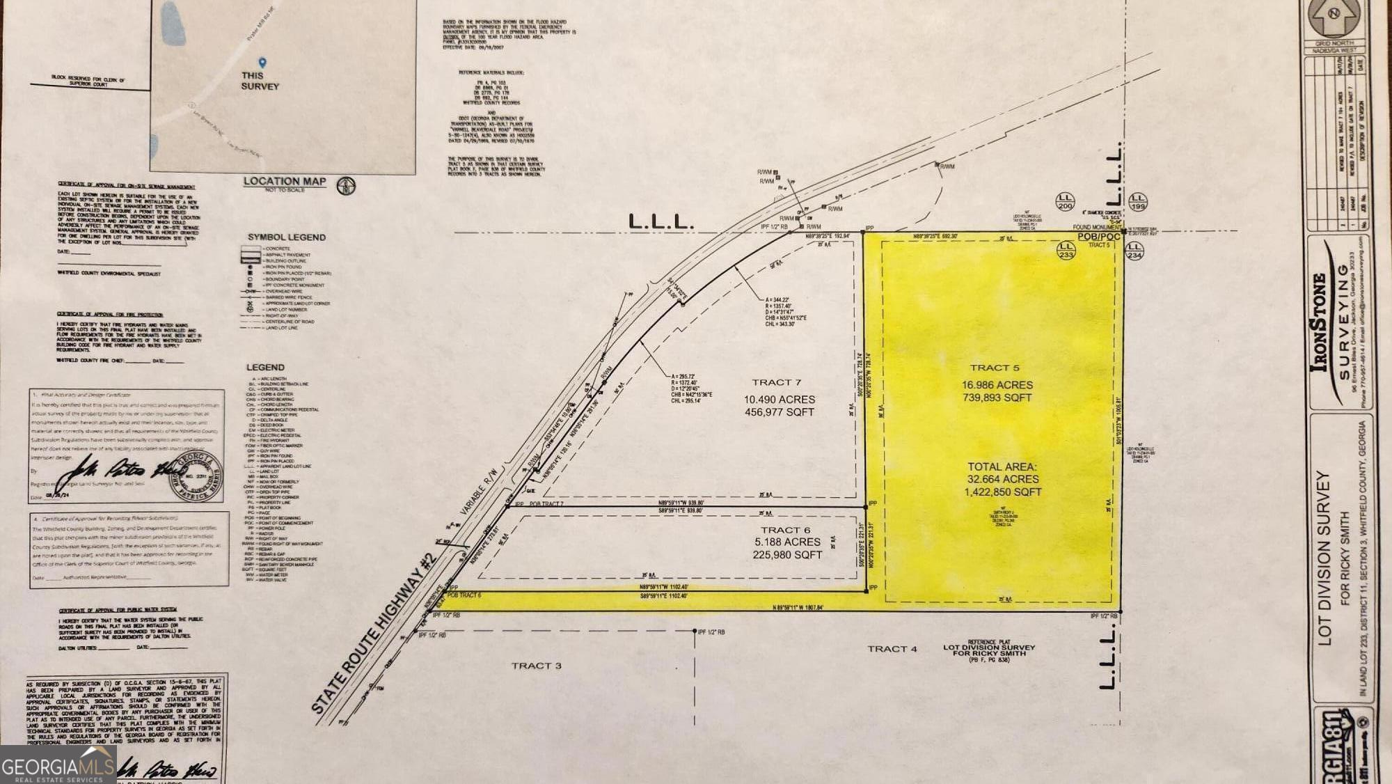 -tract 5 Highway 2 Dalton, GA 30721 - Photo 36 of 36 a view of painted wall with staircase