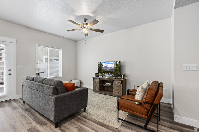 380 North 100 West Morgan, UT 84050 - Photo 9 of 31