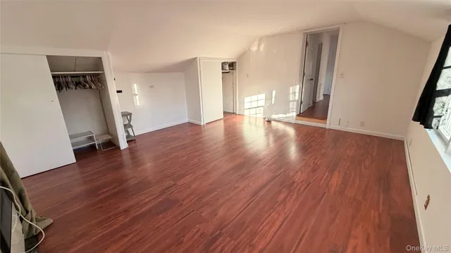 $4,800 | 185 Weir Street, Hempstead, NY 11550