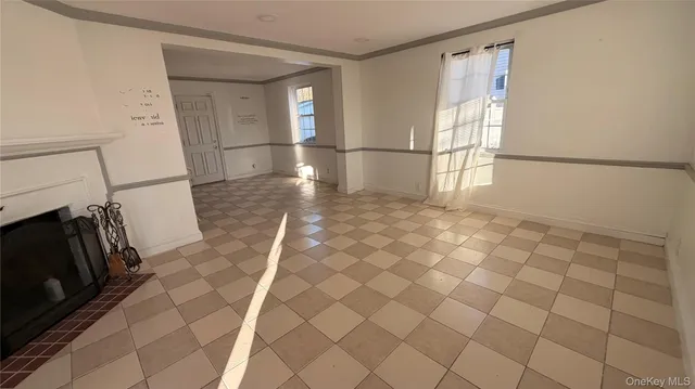 $4,800 | 185 Weir Street, Hempstead, NY 11550