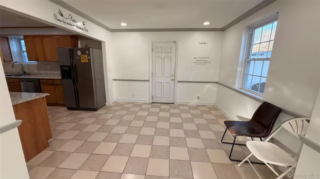 $4,800 | 185 Weir Street, Hempstead, NY 11550