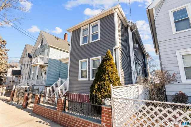$369,000 | 111 Morris Street, New Haven, CT 06519